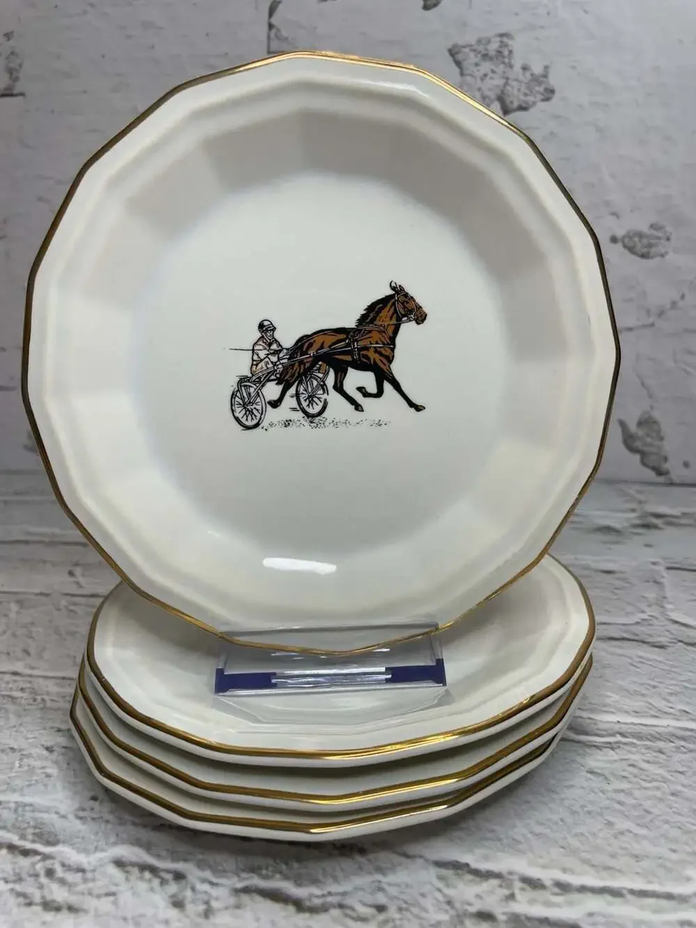 Vintage Villeroy & Boch Sports et Loisirs Octagonal Horse Racing Plate